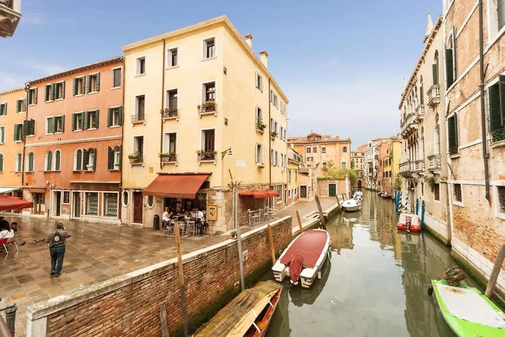 Apartamento Stin House Basilica Dei Frari Venecia